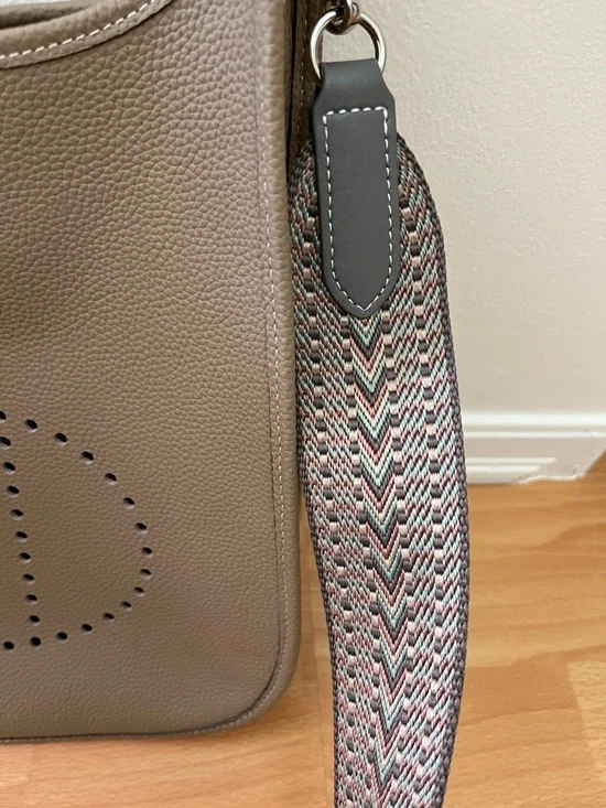 NWOT ✨Leather Strap Shoulder Bag with replacement shoulder strap and inner - Picture 9 of 11